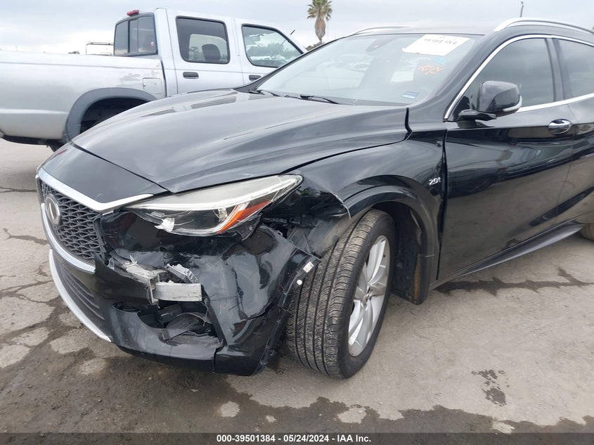 2018 INFINITI QX30 LUXE - SJKCH5CP4JA005058
