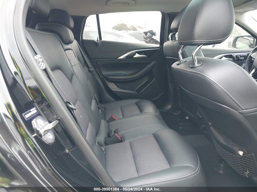 2018 INFINITI QX30 LUXE - SJKCH5CP4JA005058