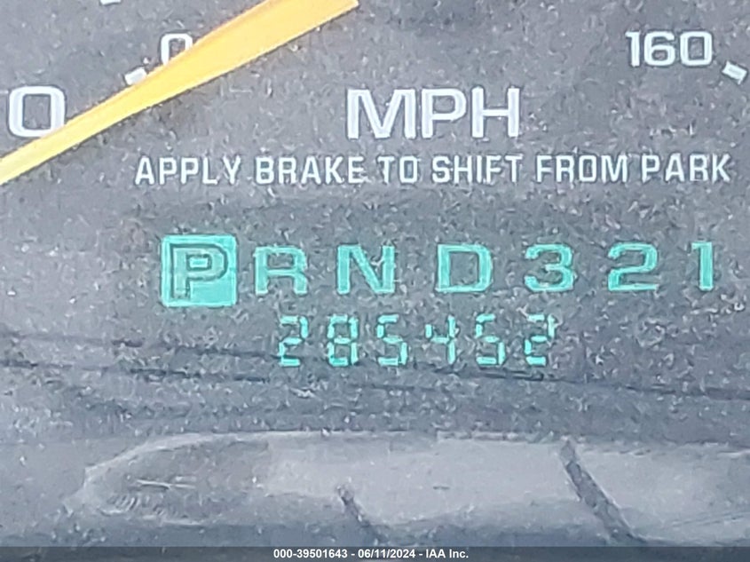 1999 Chevrolet Silverado 1500 Ls VIN: 1GCEK19TXXE228653 Lot: 39501643