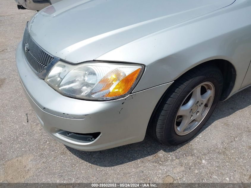 2000 Toyota Avalon Xl VIN: 4T1BF28B5YU027140 Lot: 39502053