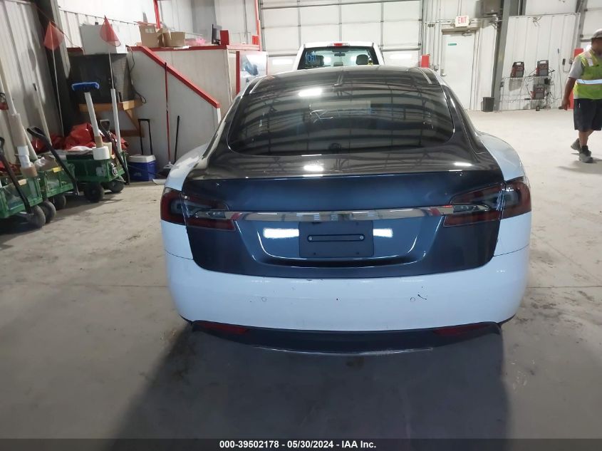 2015 Tesla Model S 70D/85D/P85D VIN: 5YJSA1E2XFF102616 Lot: 39502178