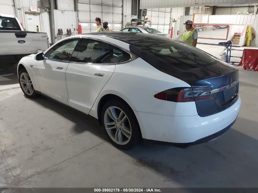 2015 Tesla Model S 70D/85D/P85D VIN: 5YJSA1E2XFF102616 Lot: 39502178