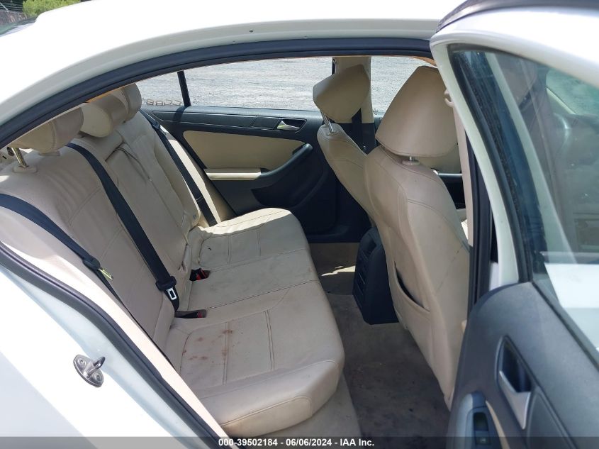 2014 Volkswagen Jetta 1.8T Se VIN: 3VWD17AJ0EM311945 Lot: 39502184