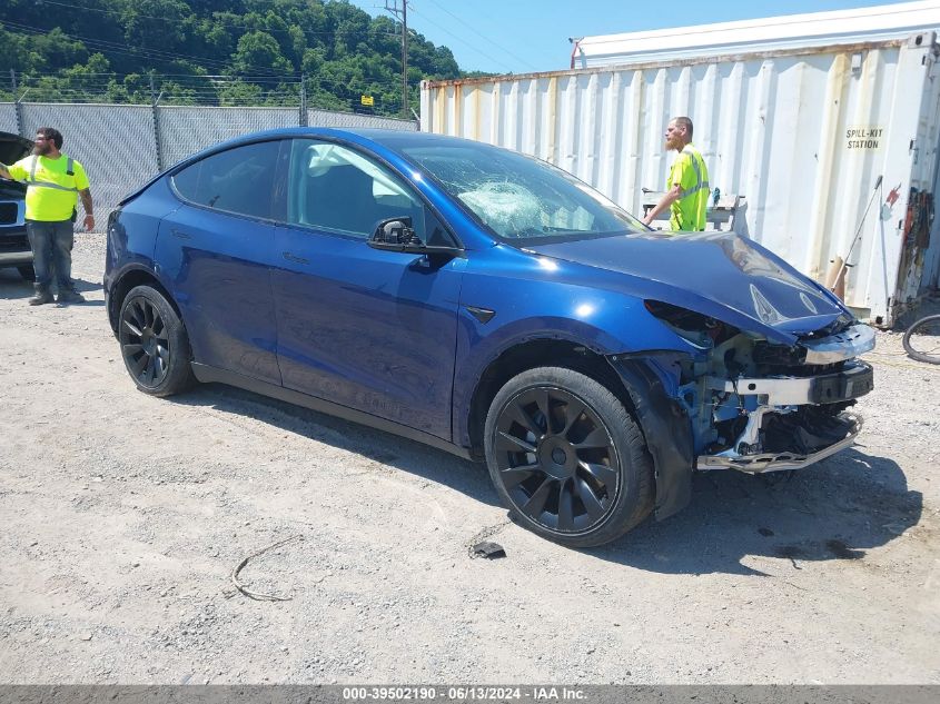 2021 TESLA MODEL Y LONG RANGE DUAL MOTOR ALL-WHEEL DRIVE - 5YJYGDEEXMF123855