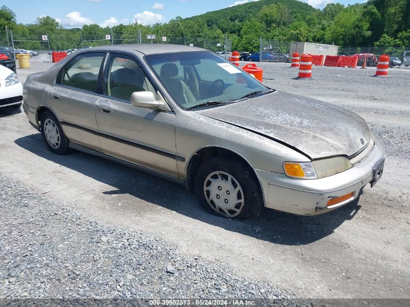 1994 Honda Accord Lx/Ex VIN: 1HGCD5636RA175832 Lot: 39502313