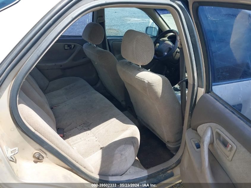 2000 Toyota Camry Le V6 VIN: 4T1BF28K2YU951180 Lot: 39502333