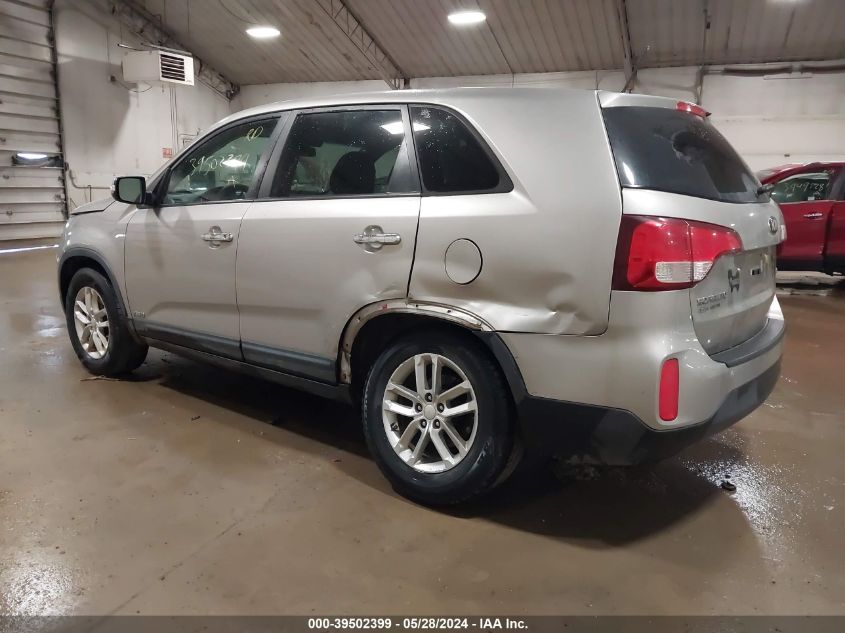 2015 KIA SORENTO LX - 5XYKTCA68FG613961