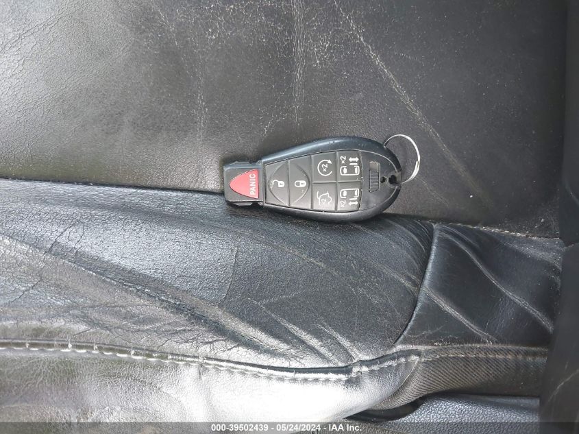 2011 Chrysler Town & Country Limited VIN: 2A4RR6DG5BR785142 Lot: 39502439