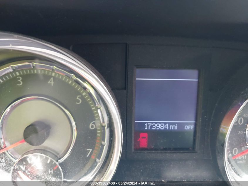 2011 Chrysler Town & Country Limited VIN: 2A4RR6DG5BR785142 Lot: 39502439