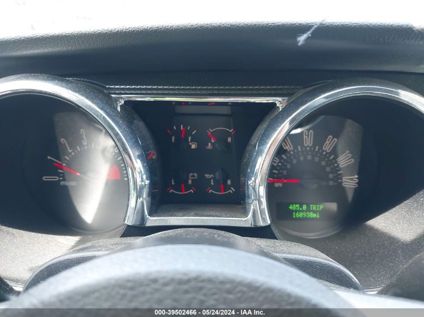 2008 Ford Mustang V6 Deluxe/V6 Premium VIN: 1ZVHT80N885141320 Lot: 39502466