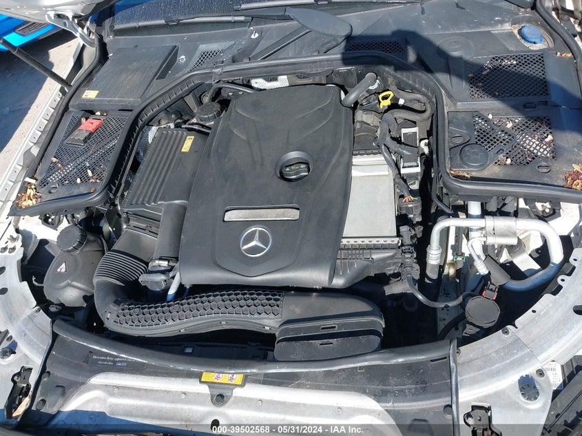 2015 Mercedes-Benz C 300 4Matic/Luxury 4Matic/Sport 4Matic VIN: 55SWF4KB5FU051758 Lot: 39502568