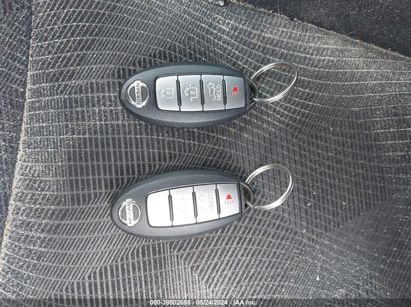 2015 Nissan Rogue Sv VIN: 5N1AT2MT5FC781936 Lot: 39502655