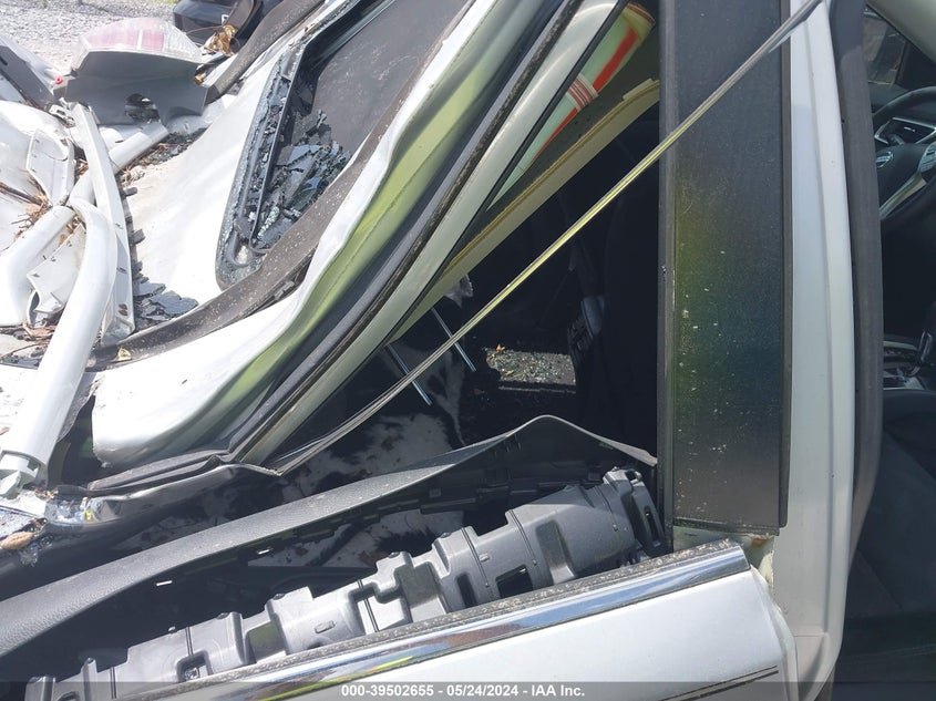 2015 Nissan Rogue Sv VIN: 5N1AT2MT5FC781936 Lot: 39502655