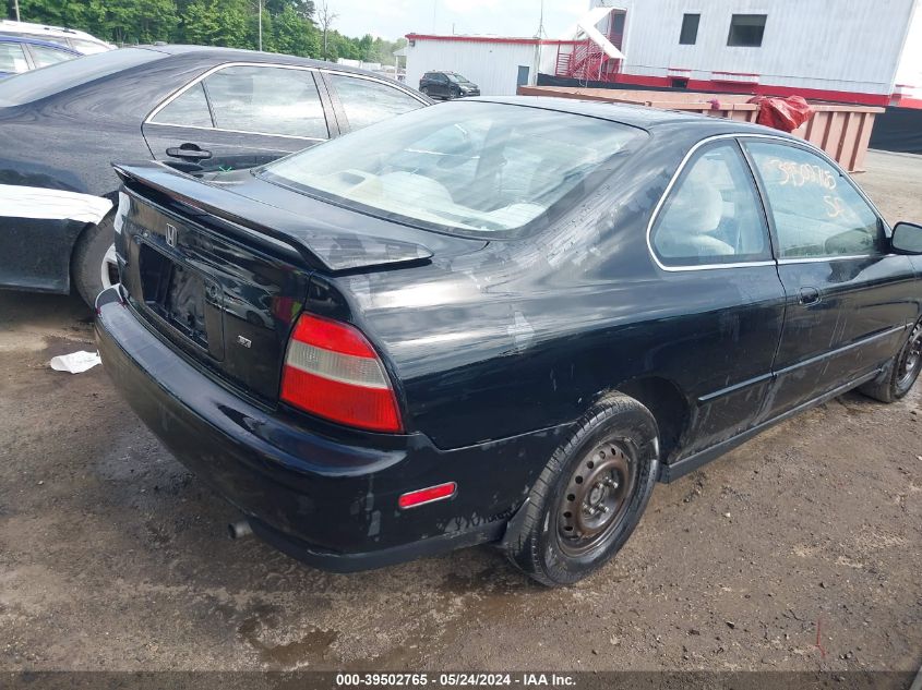 1995 Honda Accord Lx VIN: 1HGCD7232SA003997 Lot: 39502765