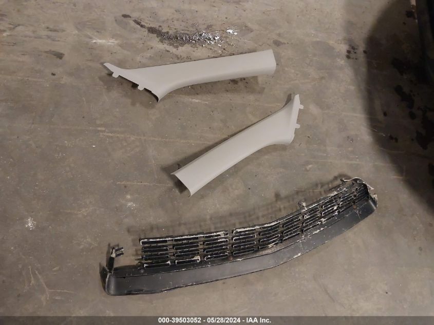 2019 Chevrolet Equinox Lt VIN: 2GNAXLEX1K6196104 Lot: 39503052