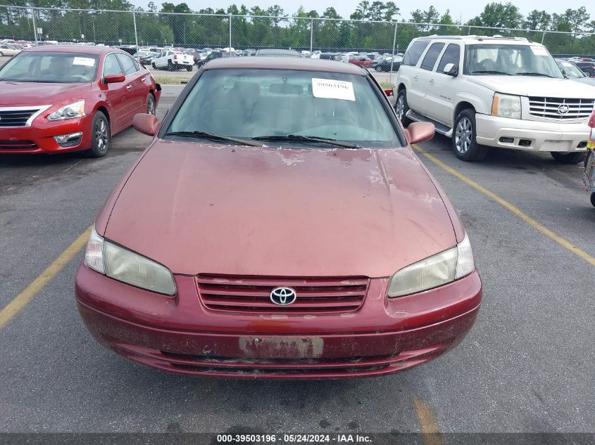 1999 Toyota Camry Le VIN: 4T1BG22K0XU524178 Lot: 39503196