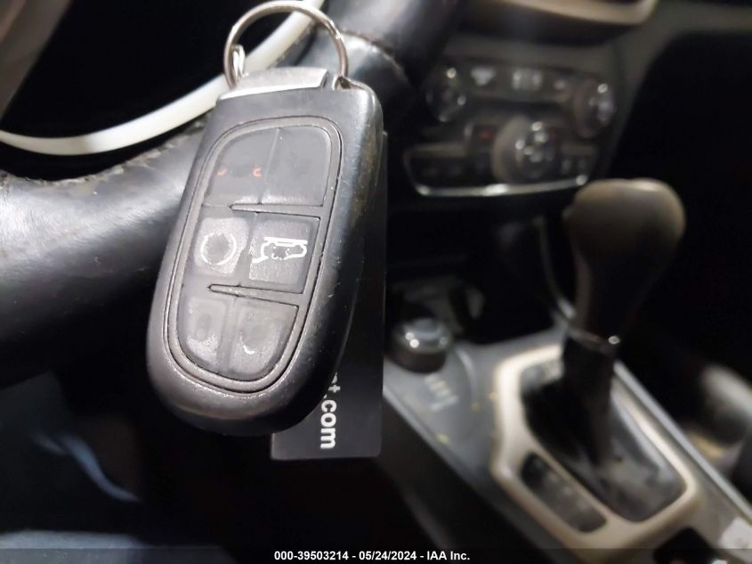 2016 Jeep Cherokee Latitude VIN: 1C4PJMCS9GW198150 Lot: 39503214