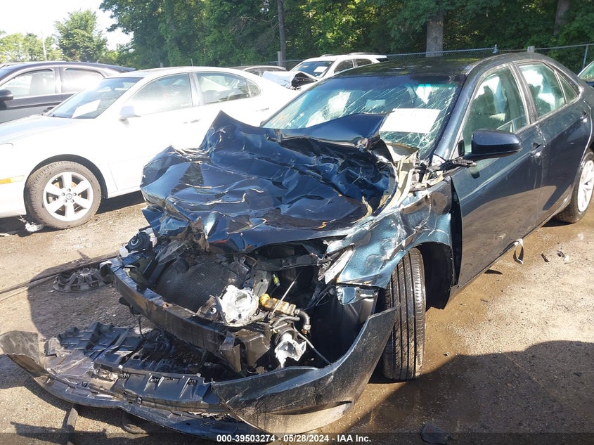 2016 Toyota Camry Le VIN: 4T4BF1FK0GR535548 Lot: 39503274