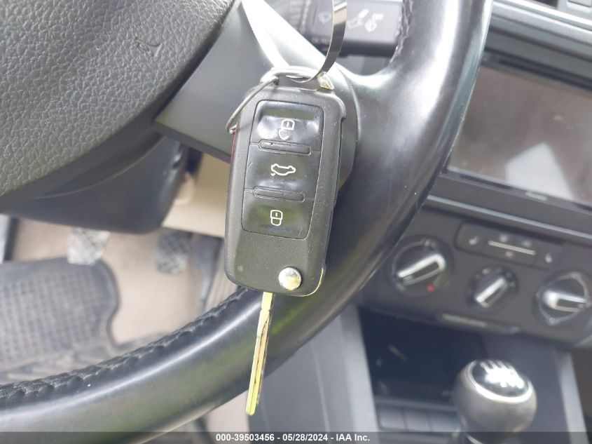 2011 Volkswagen Jetta 2.0L Tdi VIN: 3VW3L7AJ8BM096400 Lot: 39503456