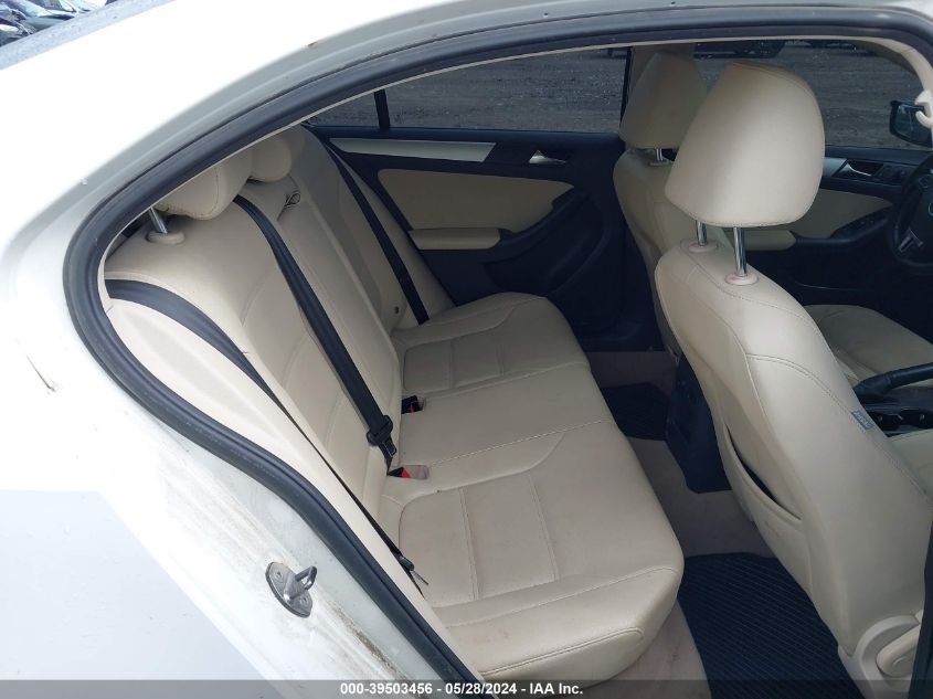 2011 Volkswagen Jetta 2.0L Tdi VIN: 3VW3L7AJ8BM096400 Lot: 39503456