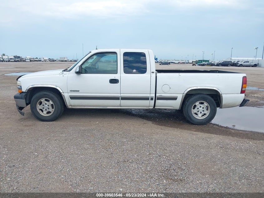 2002 Chevrolet Silverado 1500 Lt VIN: 2GCEC19T021136863 Lot: 39503546