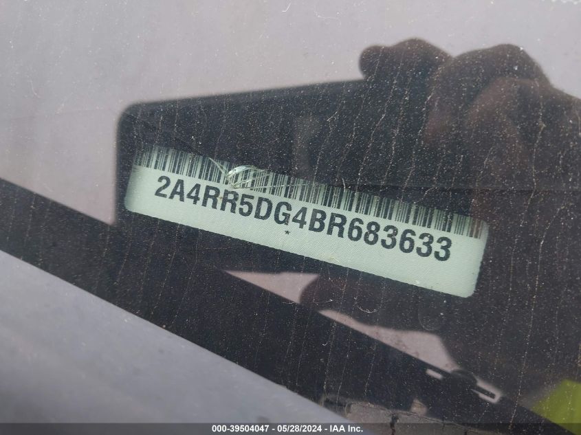 2011 Chrysler Town & Country Touring VIN: 2A4RR5DG4BR683633 Lot: 39504047