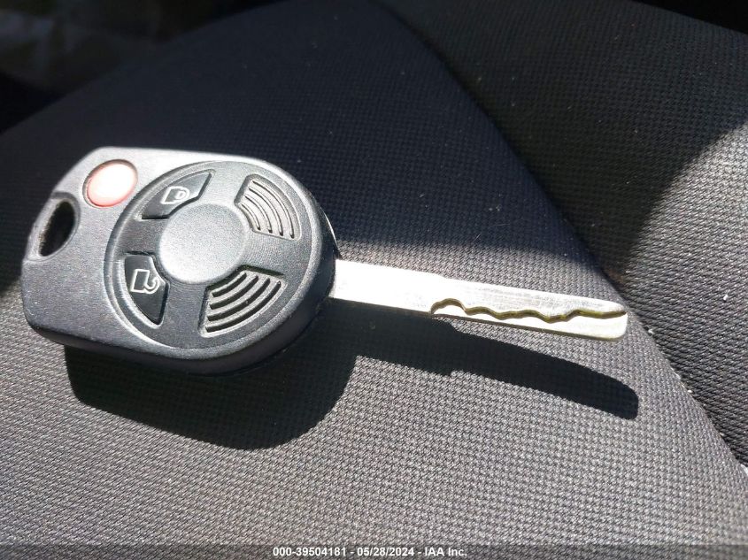 2016 Ford Escape S VIN: 1FMCU0F7XGUB21882 Lot: 39504181