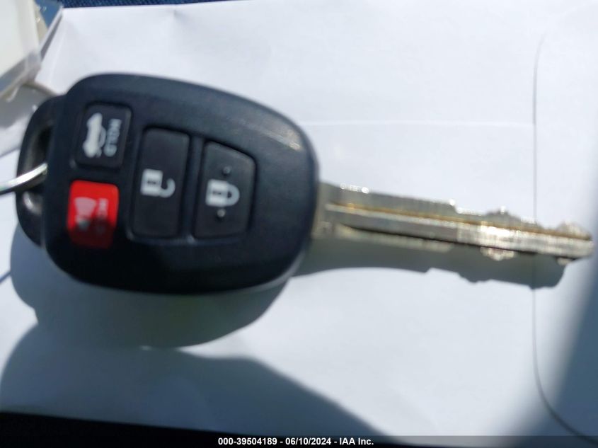 2017 Toyota Corolla Se VIN: 2T1BURHE4HC817622 Lot: 39504189