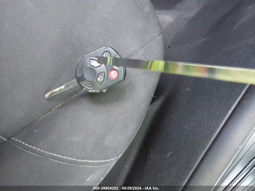 2018 Ford Focus Se VIN: 1FADP3F28JL267786 Lot: 39504202