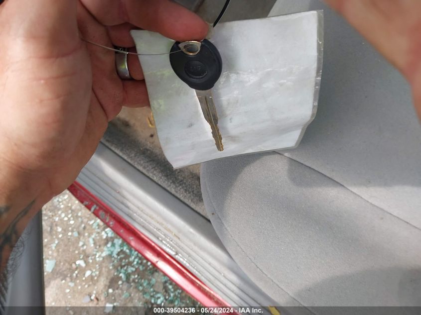 2002 Ford Escort Fleet VIN: 3FAFP13PX2R164773 Lot: 39504236