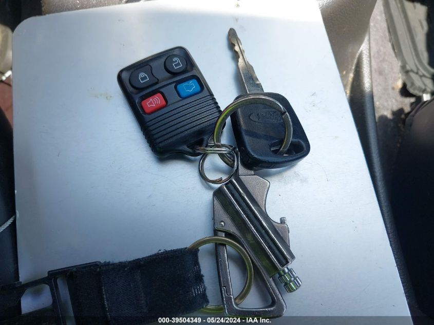 2003 Ford Mustang Gt VIN: 1FAFP42X93F310548 Lot: 39504349