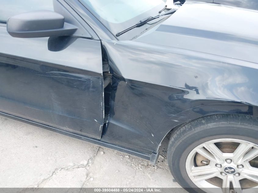 2014 Ford Mustang V6 VIN: 1ZVBP8AM1E5254599 Lot: 39504488