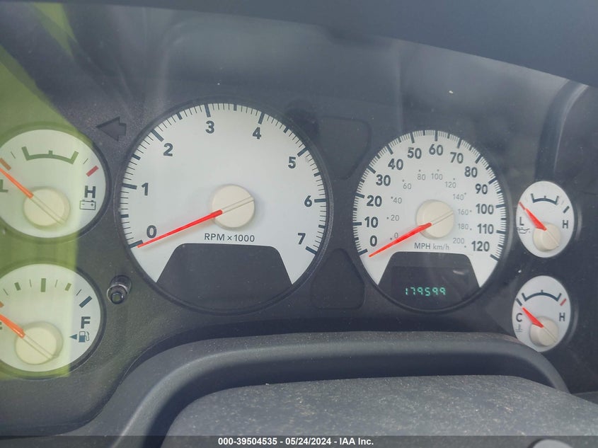 2008 Dodge Ram 1500 Slt VIN: 1D7HU18268S557357 Lot: 39504535