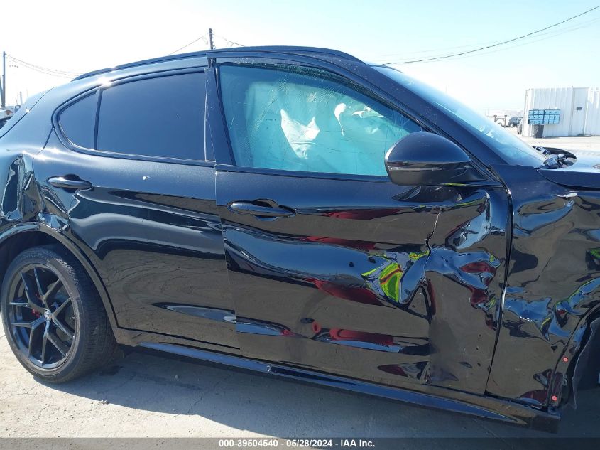 2020 Alfa Romeo Stelvio Ti Sport Awd VIN: ZASPAKBN3L7C76126 Lot: 39504540