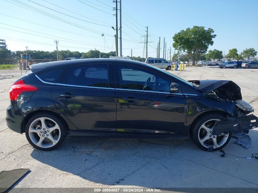 2012 Ford Focus Titanium VIN: 1FAHP3N29CL352268 Lot: 39504857