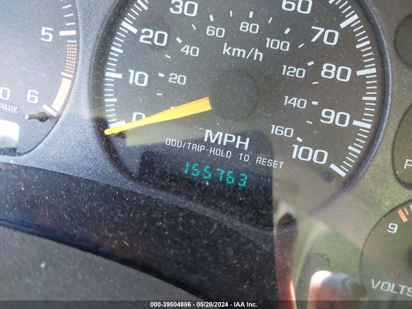 2000 Chevrolet Blazer Lt VIN: 1GNCS13W9Y2350313 Lot: 39504886