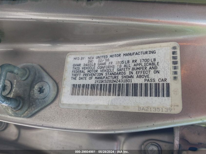 1998 Chevrolet Prizm VIN: 1Y1SK5282WZ431801 Lot: 39504981