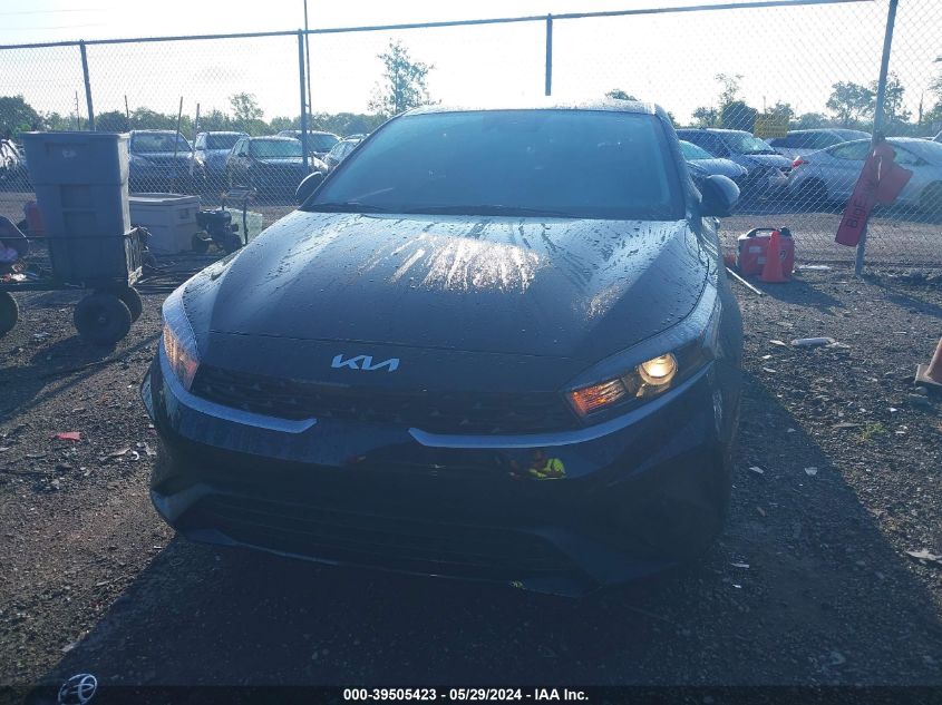 2022 Kia Forte Lxs VIN: 3KPF24AD7NE456296 Lot: 39505423