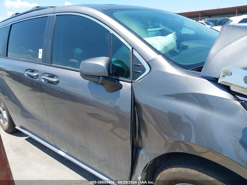 2024 Toyota Sienna Xle VIN: 5TDYRKECXRS201678 Lot: 39505435