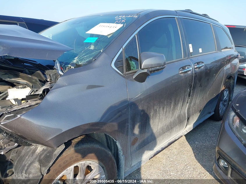 2024 Toyota Sienna Xle VIN: 5TDYRKECXRS201678 Lot: 39505435