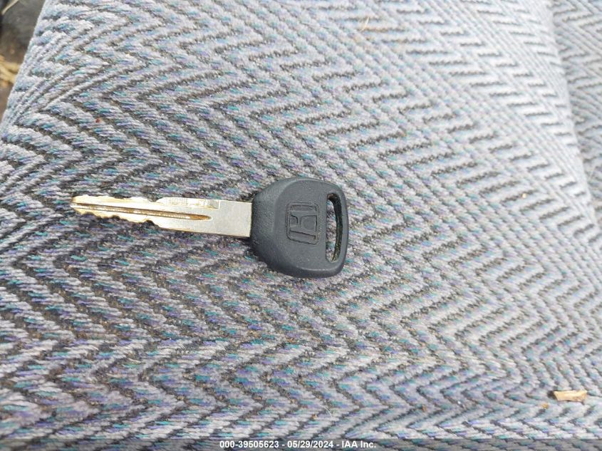 1997 Honda Cr-V VIN: JHLRD1844VC004814 Lot: 39505623