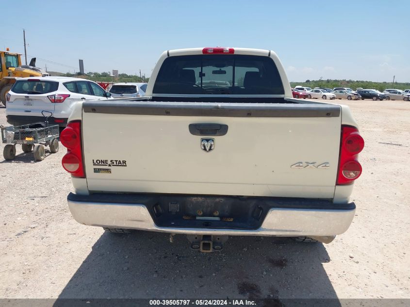 2007 Dodge Ram 1500 Slt/Trx4 Off Road/Sport VIN: 1D7HU18P37J613884 Lot: 39505797