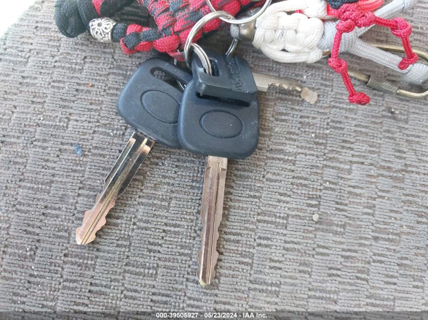 2005 Toyota Tundra Base V8 VIN: 5TBJT32145S471987 Lot: 39505927