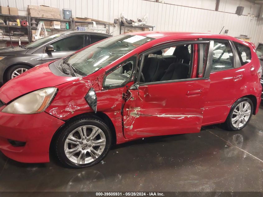 2010 Honda Fit Sport VIN: JHMGE8G45AC032545 Lot: 39505931