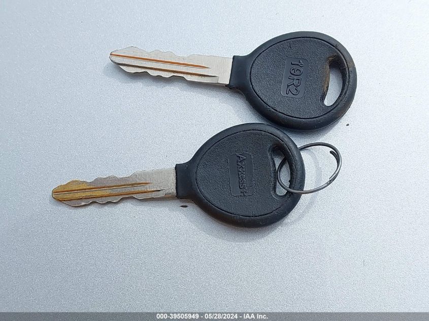 2002 Chrysler Voyager VIN: 1C4GJ25302B504615 Lot: 39505949