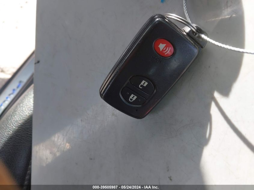 2011 Toyota Prius Three VIN: JTDKN3DU9B5306354 Lot: 39505987