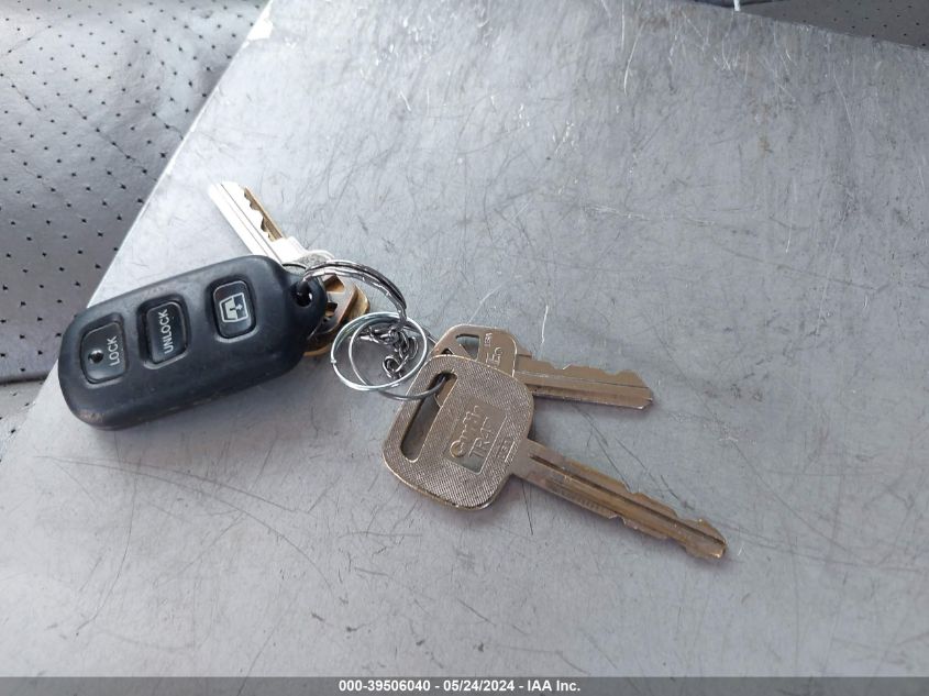 2003 Toyota Avalon Xl VIN: 4T1BF28B53U309061 Lot: 39506040