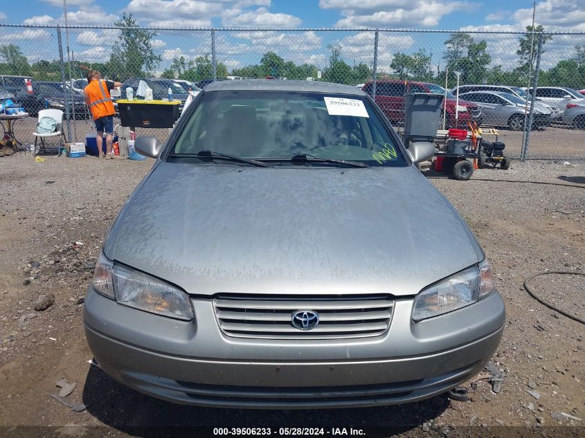 1999 Toyota Camry Le V6 VIN: JT2BF22K3X0177792 Lot: 39506233