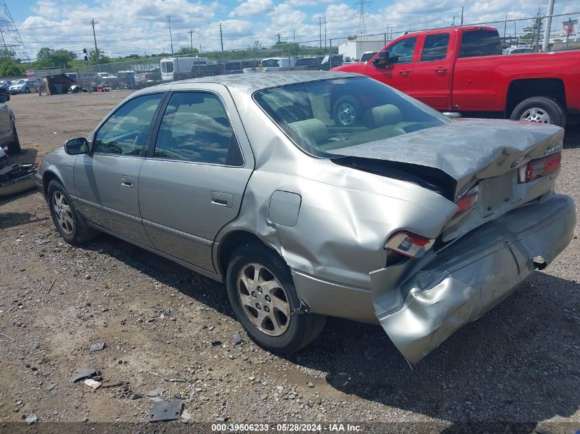 1999 Toyota Camry Le V6 VIN: JT2BF22K3X0177792 Lot: 39506233