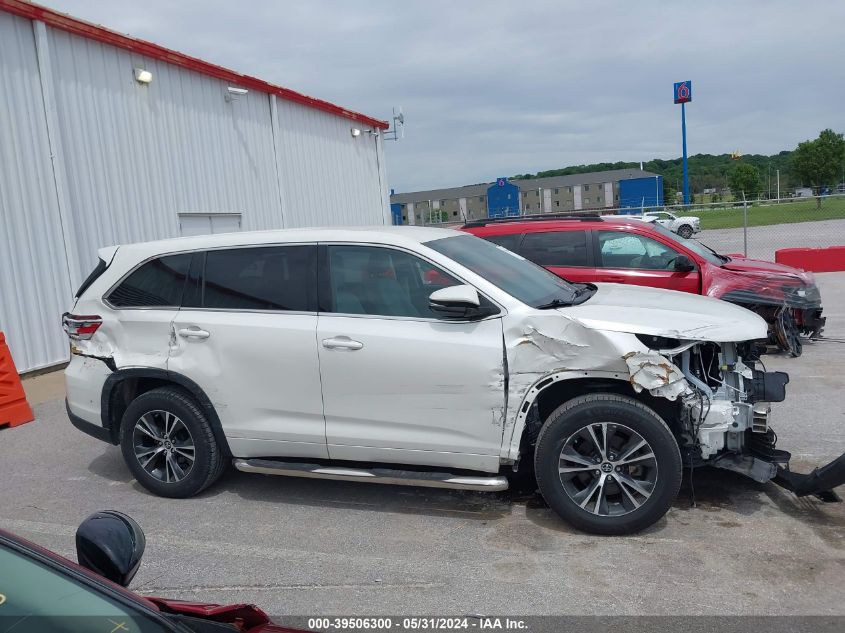 2018 Toyota Highlander Le VIN: 5TDZARFH6JS038191 Lot: 39506300